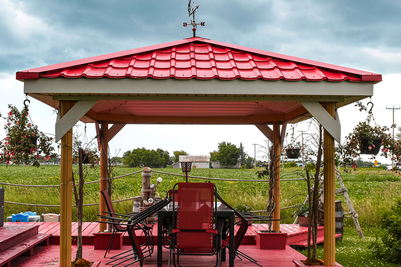 Metalunic Toscane Roofing Panels 2a Bright Red